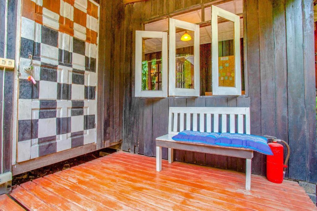 Hotel Oyo 1155 Bikers House And Enduro Tours Chiang Mai Extérieur photo